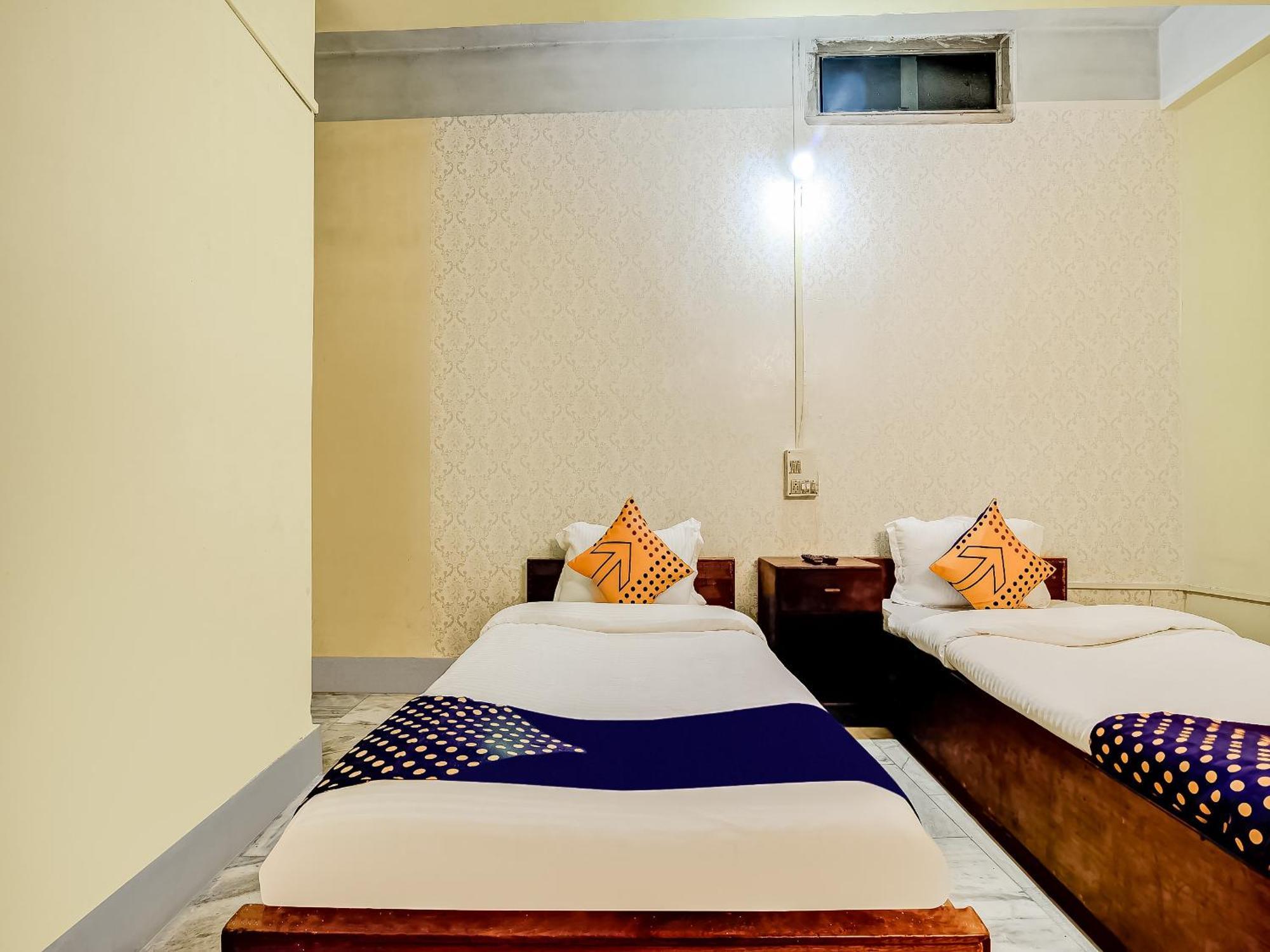Spot On Durba 2 Hotel Tezpur Exterior foto
