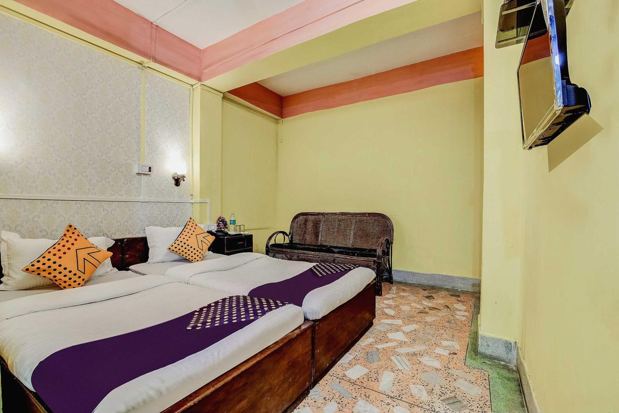Spot On Durba 2 Hotel Tezpur Exterior foto