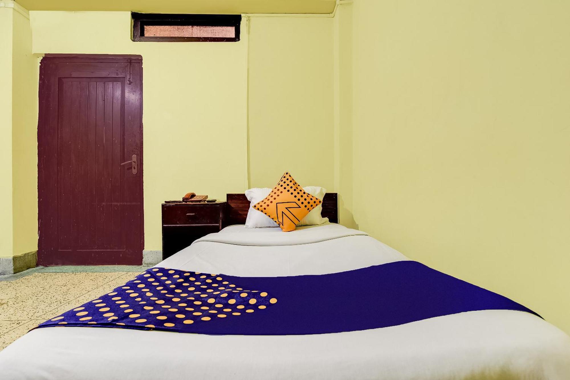 Spot On Durba 2 Hotel Tezpur Exterior foto